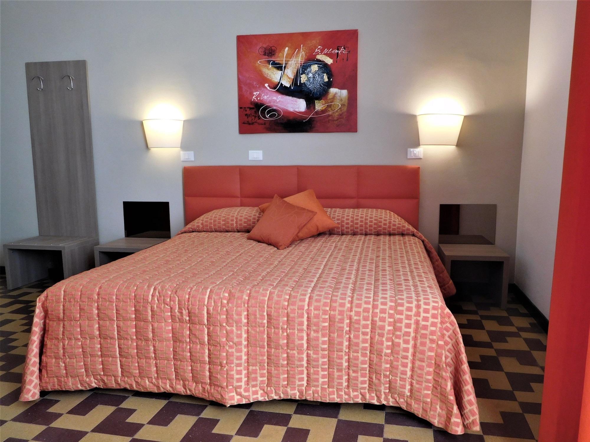קטאניה Moonlight Hotel&Suites מראה חיצוני תמונה