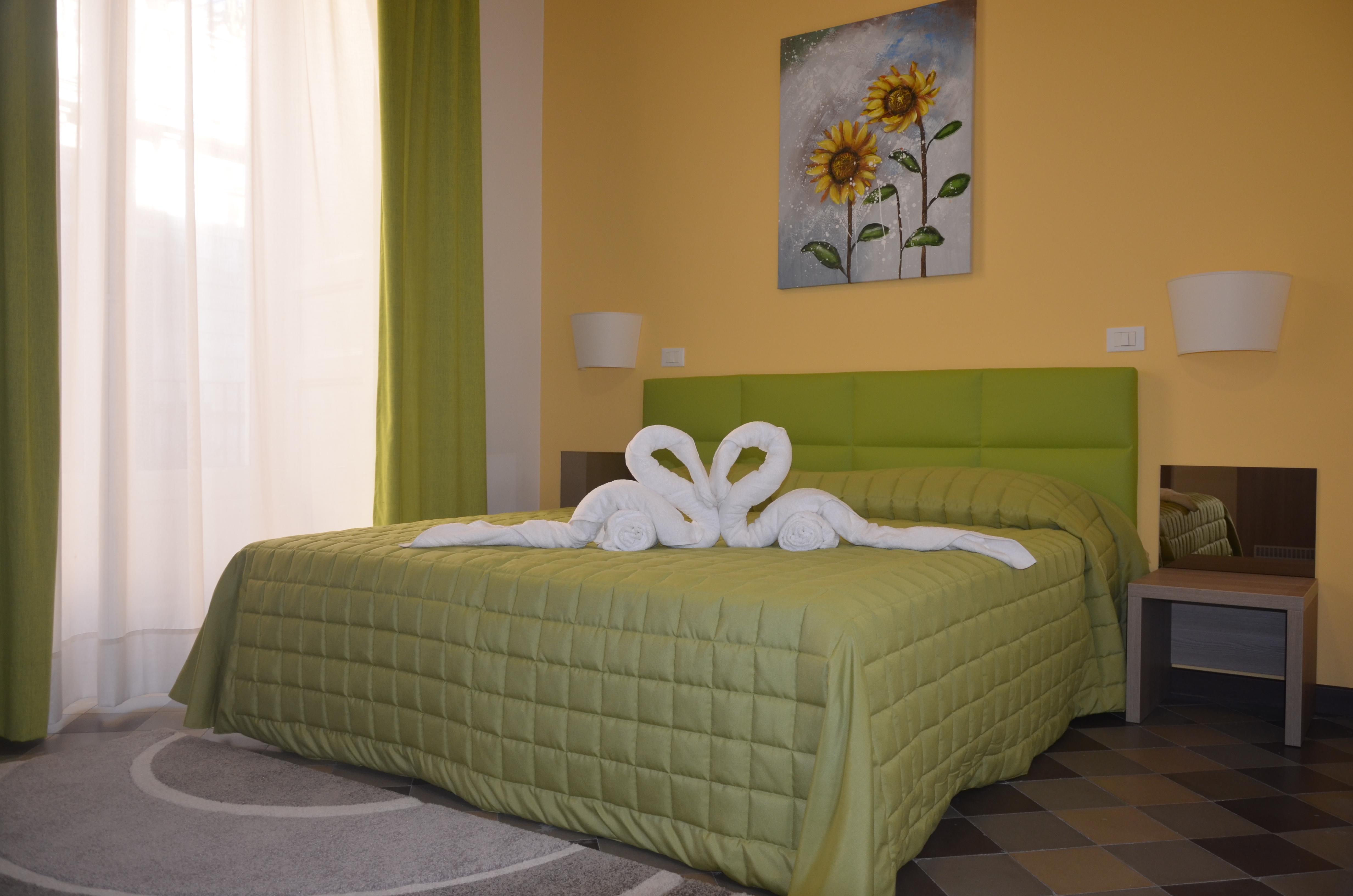 קטאניה Moonlight Hotel&Suites מראה חיצוני תמונה