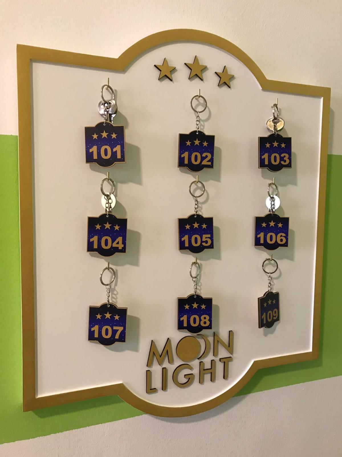 קטאניה Moonlight Hotel&Suites מראה חיצוני תמונה
