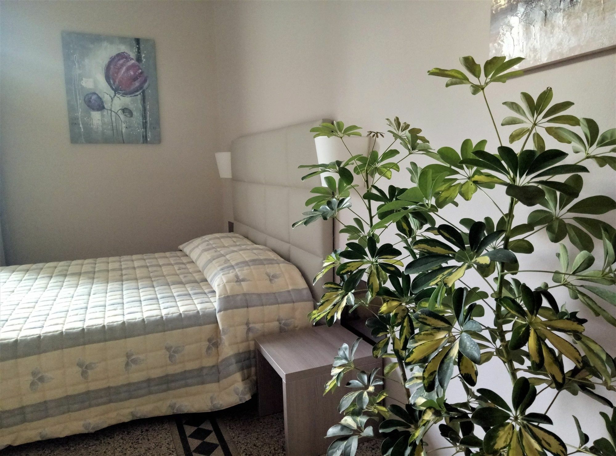 קטאניה Moonlight Hotel&Suites מראה חיצוני תמונה
