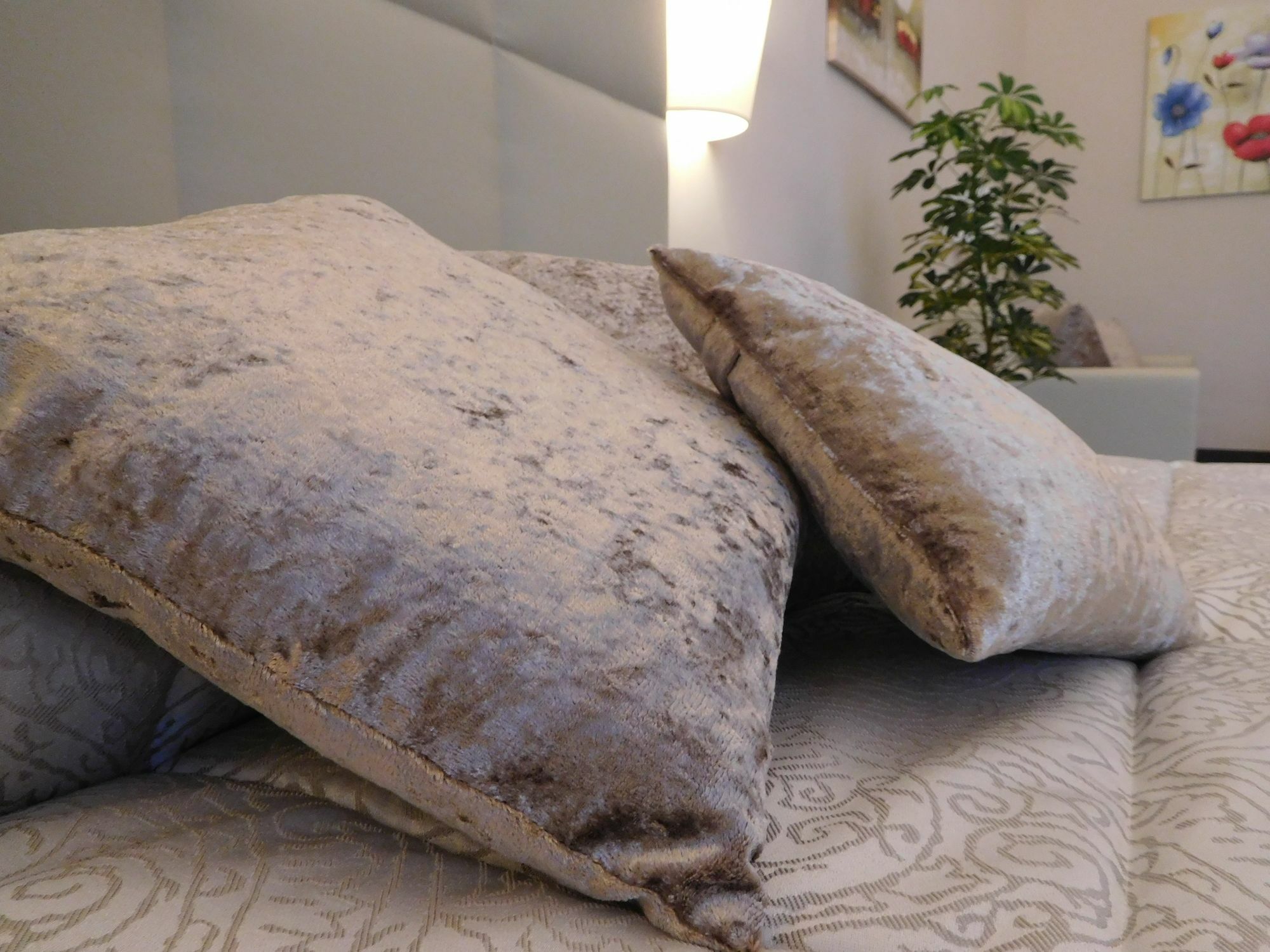 קטאניה Moonlight Hotel&Suites מראה חיצוני תמונה